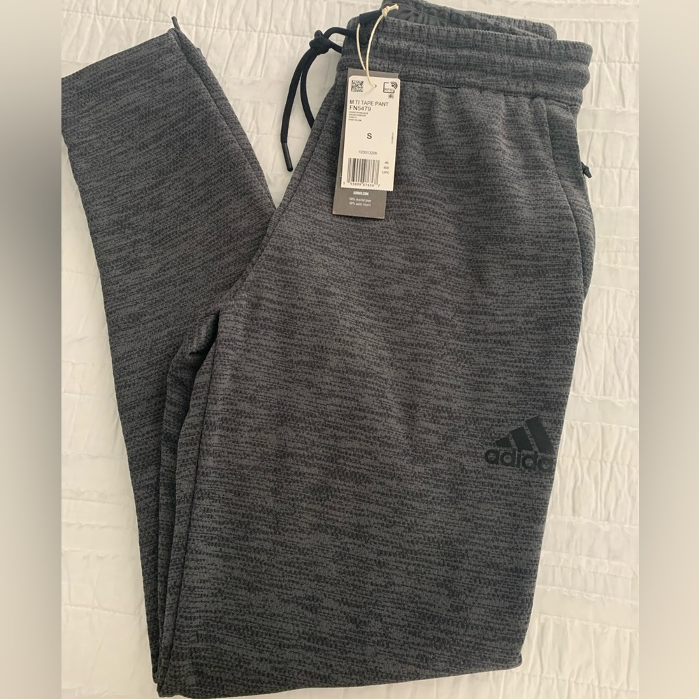NWT, Boys Adidas Dark Grey Joggers Size Small